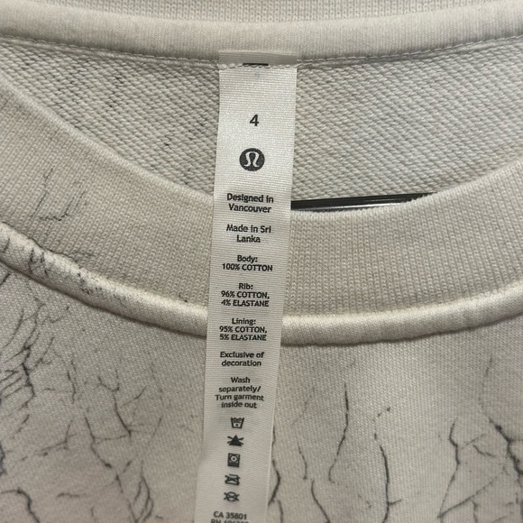 NWT Lululemon perfectly oversized crewneck sweatshirt. Tie dye. Size 4. - Picture 4 of 4